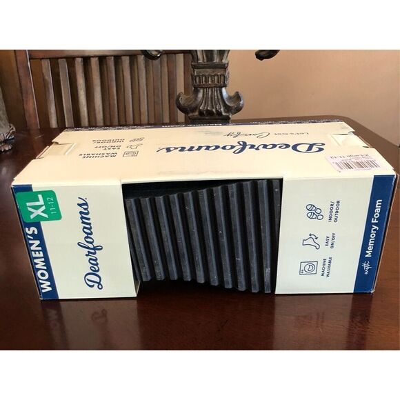 DEARFOAMS - 🎉HP🎉 NWT - Ladies Size XL (11-12) Total Comfort Slippers in Black - Picture 11 of 11